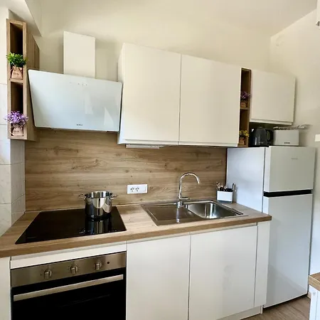 Apartment Ibiscus Di