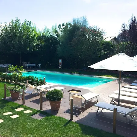 Apartment Ibiscus Di Dongo